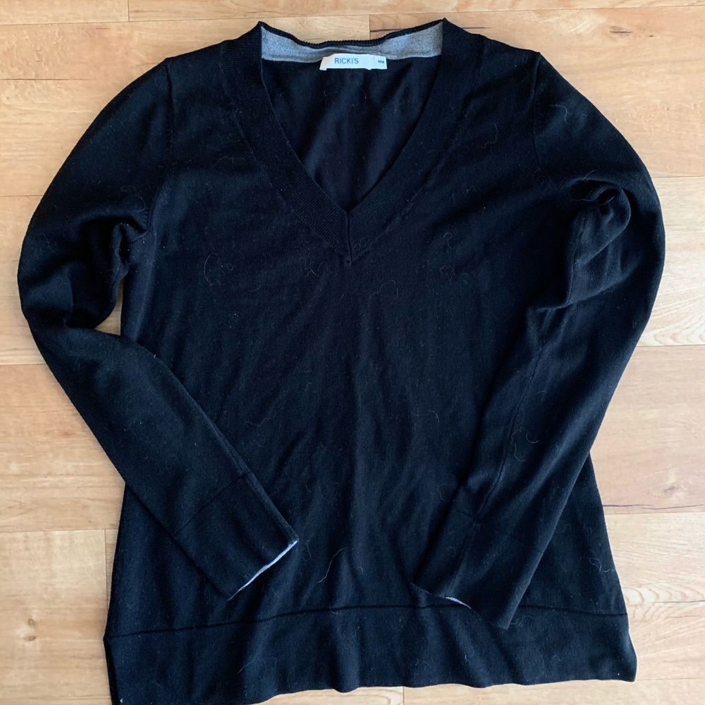 🔥 2 for $20! Rickis Black Sweater